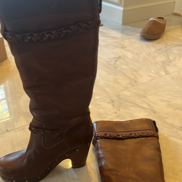 hard to find ugg boots WITH BOX - Picture 4 of 4